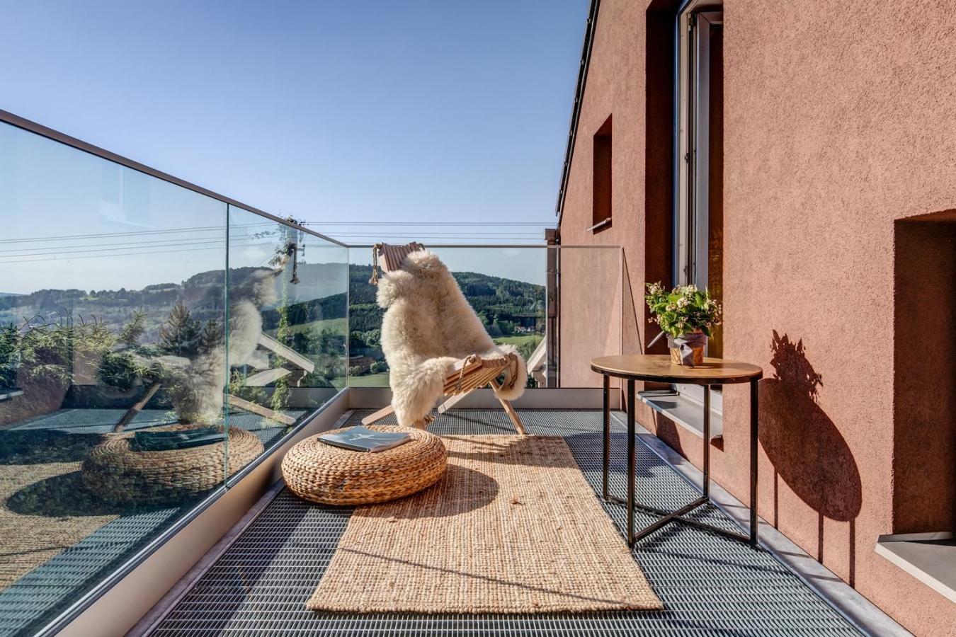 Wellness Apartmany Cesky Raj & Biokolna Lomnice nad Popelkou Dış mekan fotoğraf